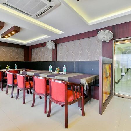 Oyo 1889 Hotel Aj Park Alappuzha Exterior photo