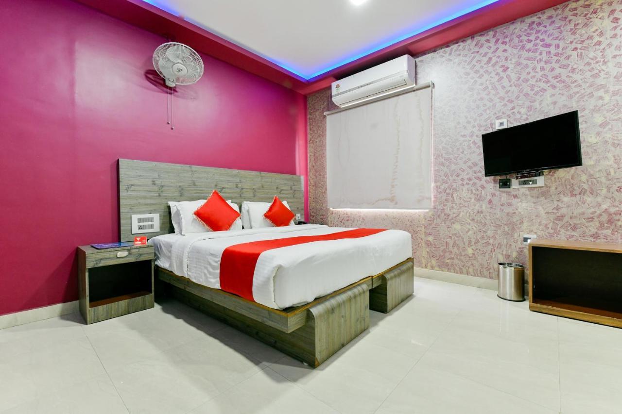 Oyo 1889 Hotel Aj Park Alappuzha Exterior photo